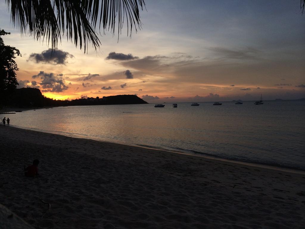 The Boardroom Beach Bungalows Бопхут Экстерьер фото