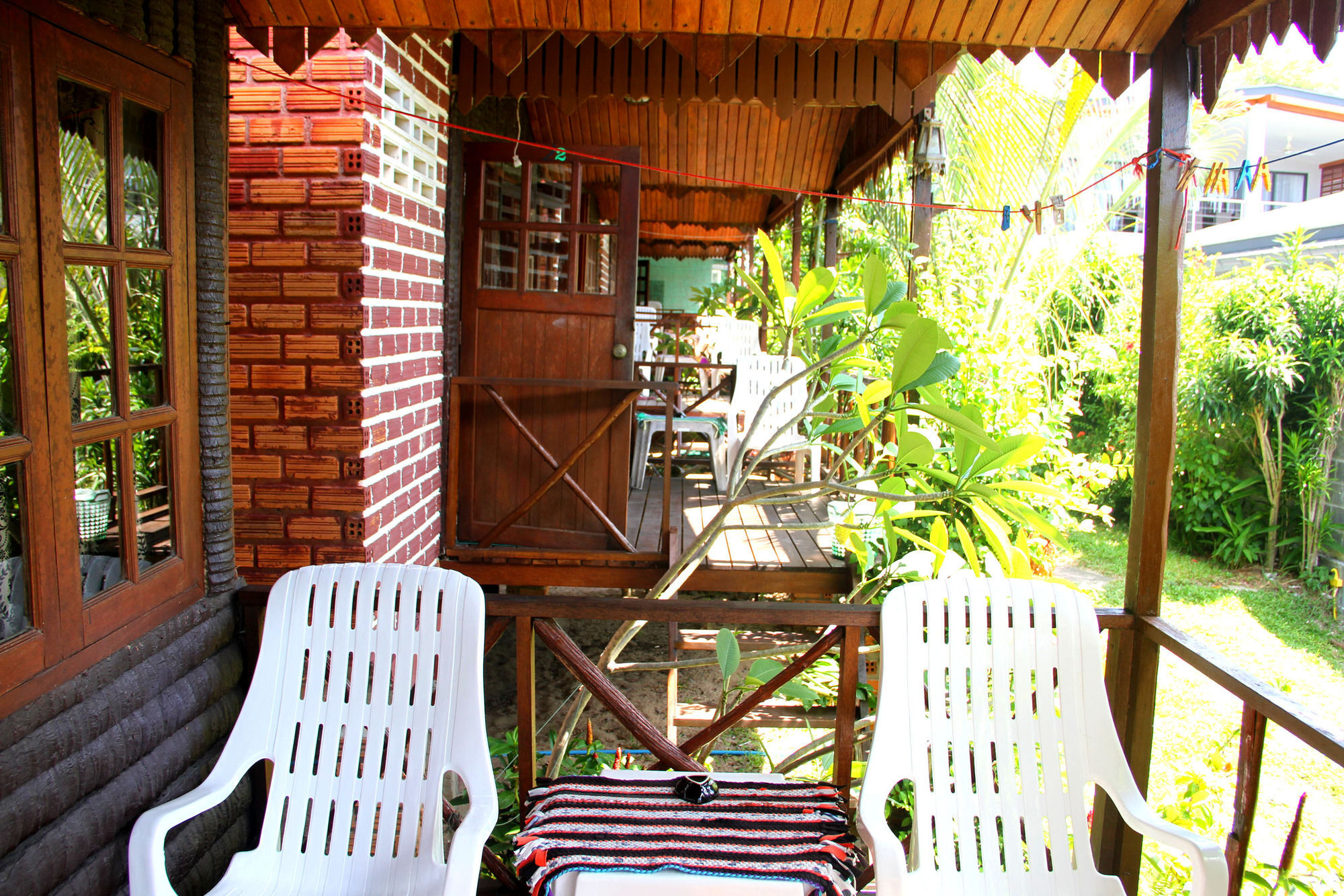 The Boardroom Beach Bungalows Бопхут Экстерьер фото