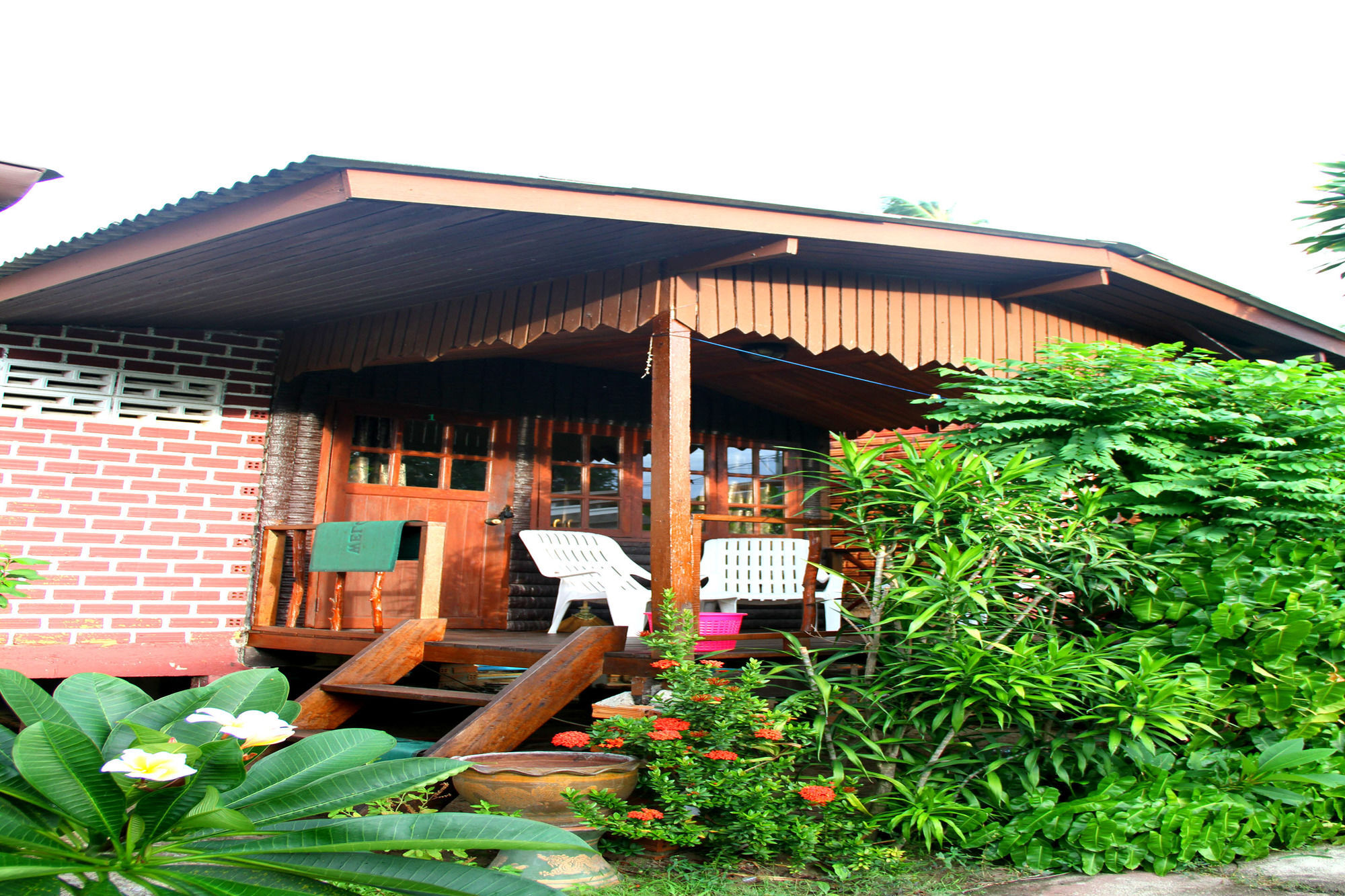 The Boardroom Beach Bungalows Бопхут Экстерьер фото